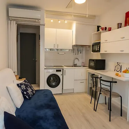 Azur, Centre, Proche Plages Et Palais Des Festivals Apartment *